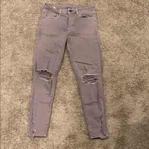 American Eagle Ripped Jeans size 8